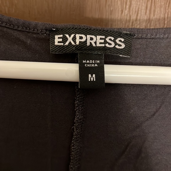 Express gray tee - Picture 4 of 6